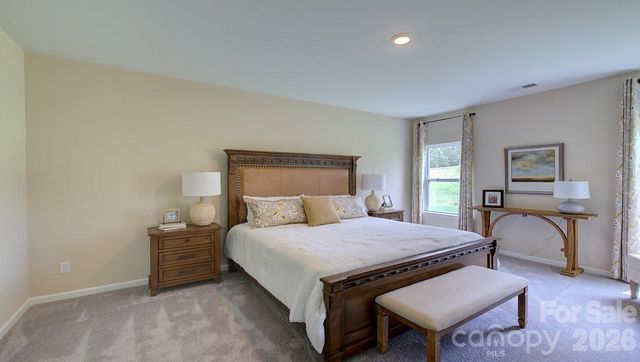 73 Ridgehaven Drive, Waynesville, NC 28786