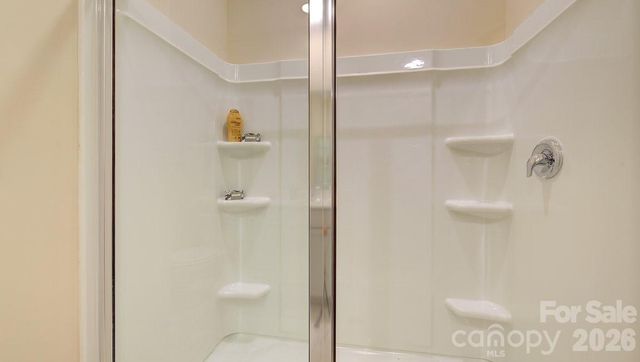 73 Ridgehaven Drive, Waynesville, NC 28786