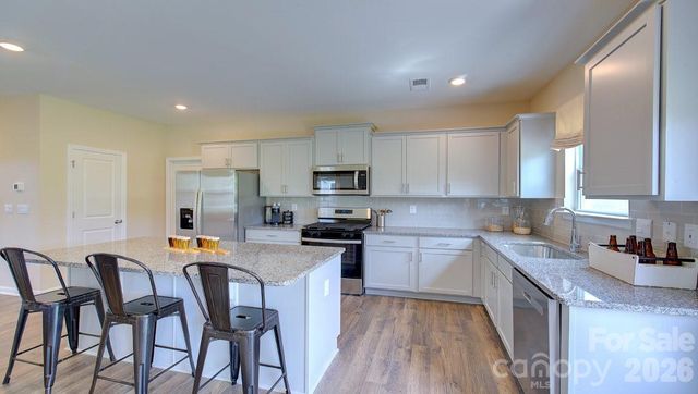 73 Ridgehaven Drive, Waynesville, NC 28786