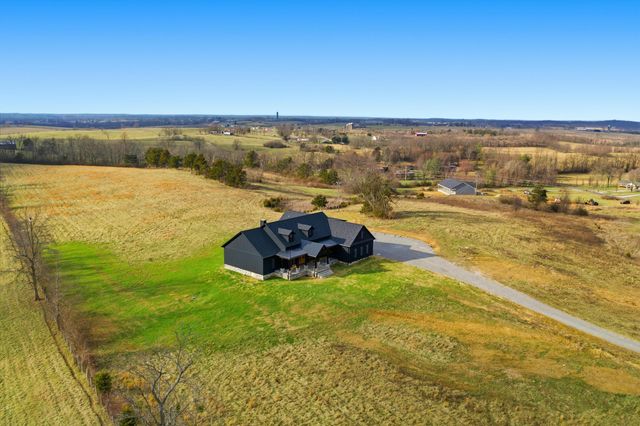 896 McAfee Lane, Salvisa, KY 40372