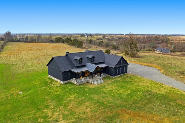896 McAfee Lane, Salvisa, KY 40372