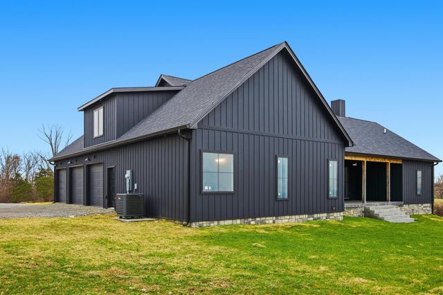 896 McAfee Lane, Salvisa, KY 40372