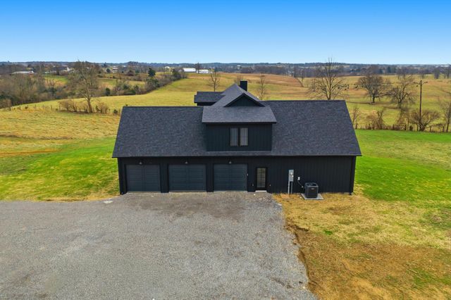 896 McAfee Lane, Salvisa, KY 40372