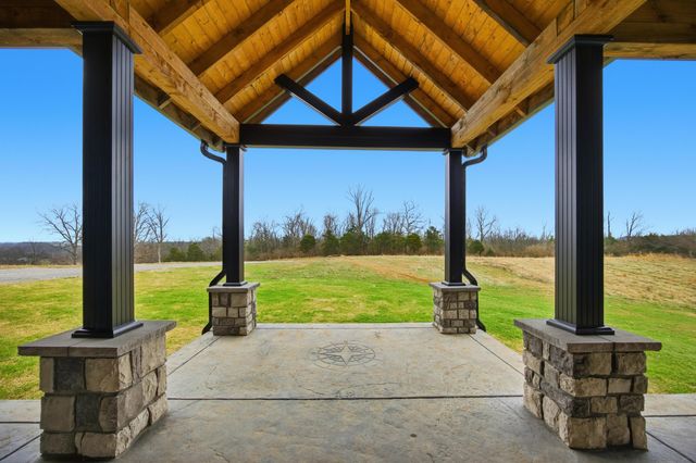 896 McAfee Lane, Salvisa, KY 40372