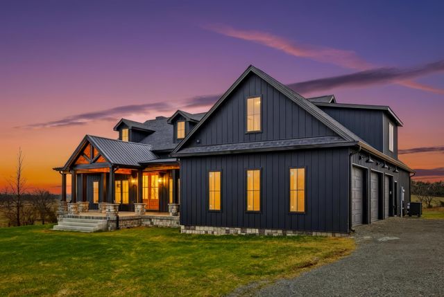 896 McAfee Lane, Salvisa, KY 40372