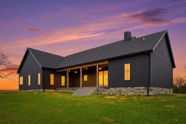 896 McAfee Lane, Salvisa, KY 40372