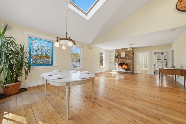 1547 Main St, Concord, MA 01742