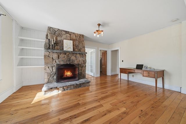 1547 Main St, Concord, MA 01742
