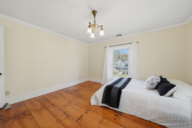 1547 Main St, Concord, MA 01742