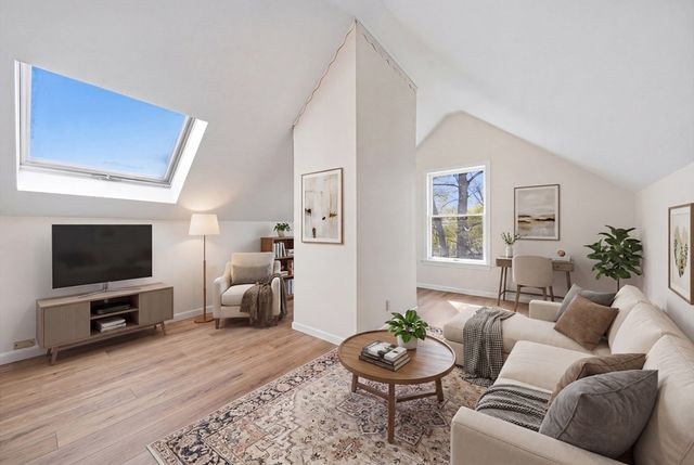 1547 Main St, Concord, MA 01742