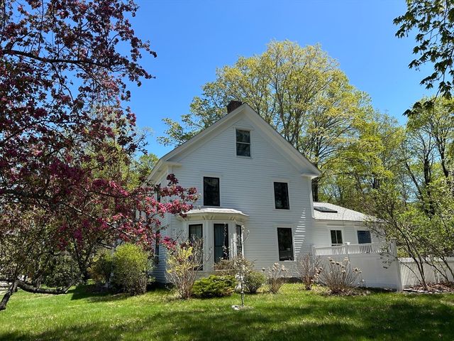 1547 Main St, Concord, MA 01742