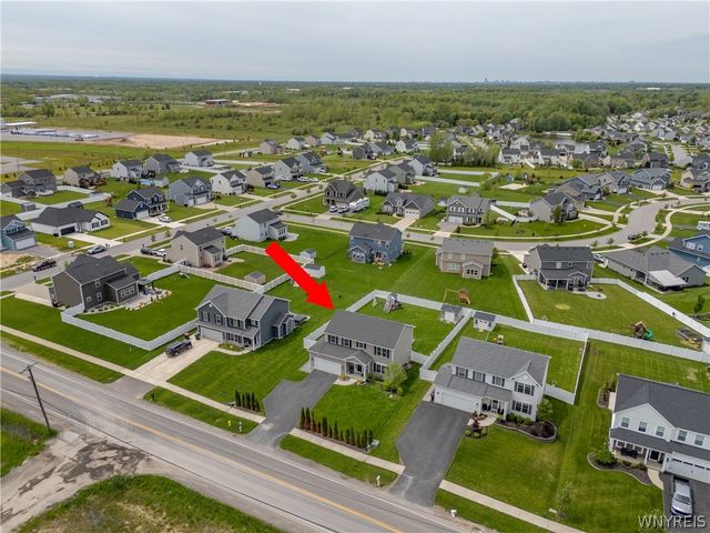 550 Pavement Road, Lancaster, NY 14086