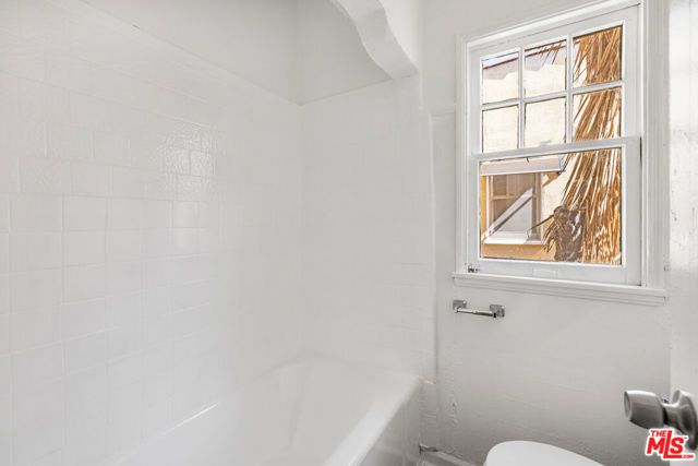 1836 Lansdowne Avenue, Los Angeles, CA 90032