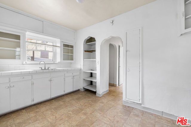 1836 Lansdowne Avenue, Los Angeles, CA 90032