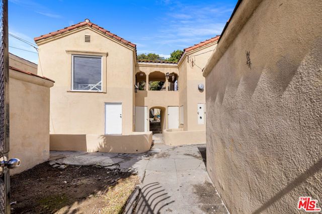 1836 Lansdowne Avenue, Los Angeles, CA 90032