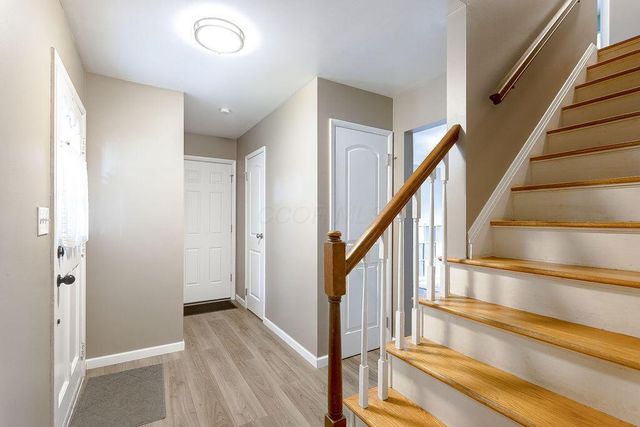 130 Cottswold Drive, Delaware, OH 43015