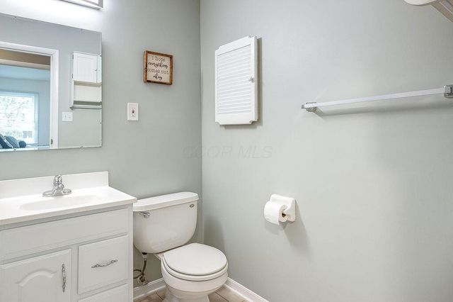 130 Cottswold Drive, Delaware, OH 43015