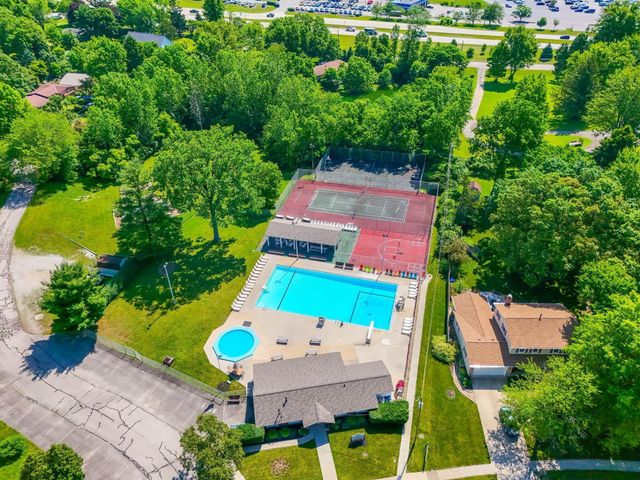 130 Cottswold Drive, Delaware, OH 43015
