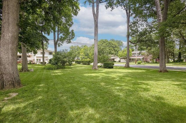 130 Cottswold Drive, Delaware, OH 43015