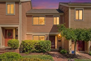 10 Bayberry Lane, Rye Brook, NY 10573