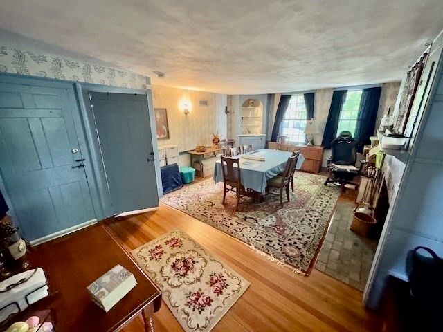 604 Main Road, Granville, MA 01034