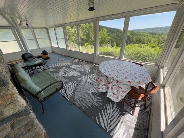 604 Main Road, Granville, MA 01034