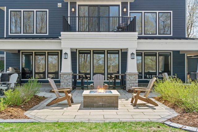 4215 Halsteads Bay Lane, Excelsior, MN 55331