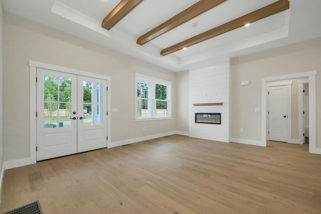 291 Sterling Drive, Laconia, NH 03246