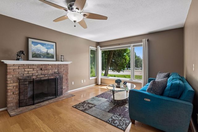 5616 W 78th Street, Edina, MN 55439