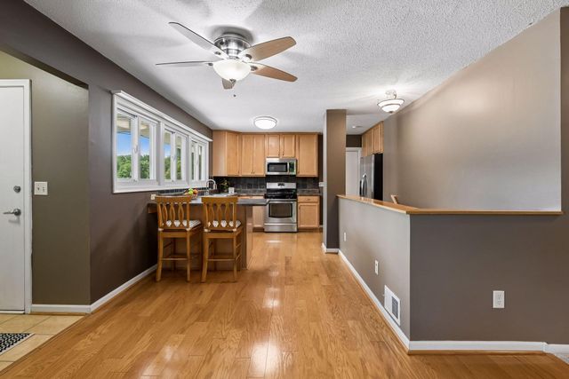 5616 W 78th Street, Edina, MN 55439
