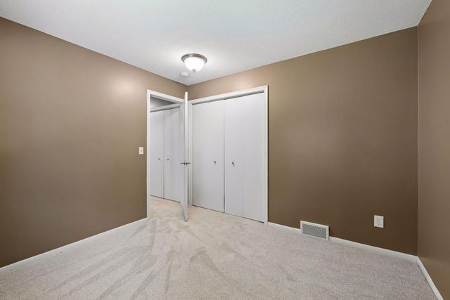 5616 W 78th Street, Edina, MN 55439