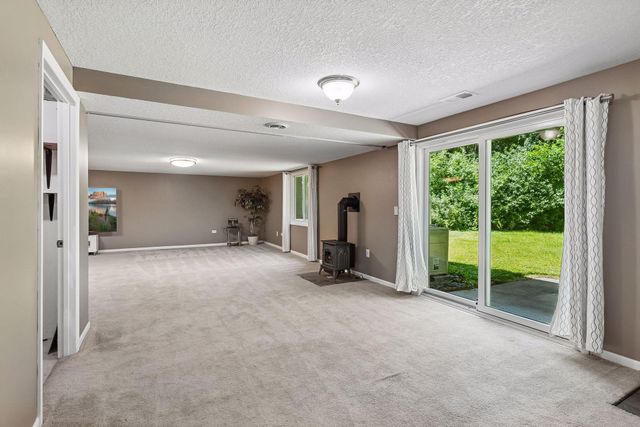 5616 W 78th Street, Edina, MN 55439