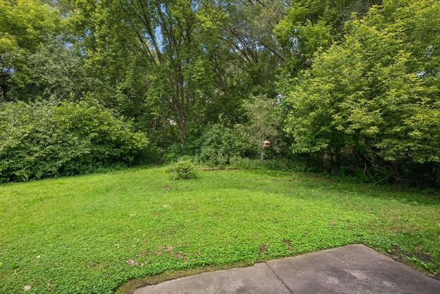 5616 W 78th Street, Edina, MN 55439