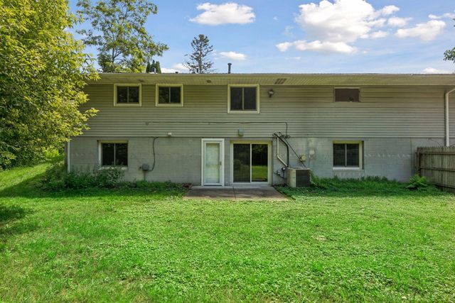 5616 W 78th Street, Edina, MN 55439