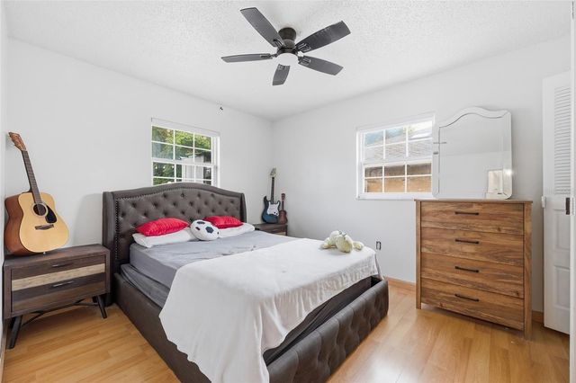 1025 PARK AVENUE, Tavares, FL 32778