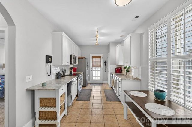 5106 Alysheba Drive, Indian Trail, NC 28079