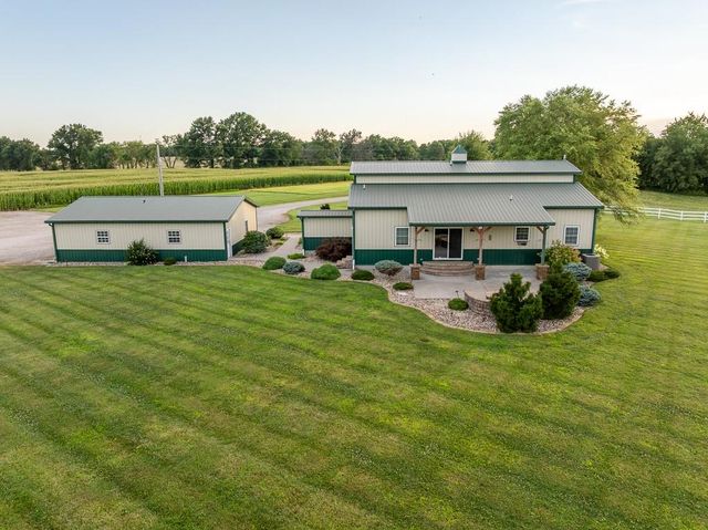 520 NE 15504 County Road, Archie, MO 64725