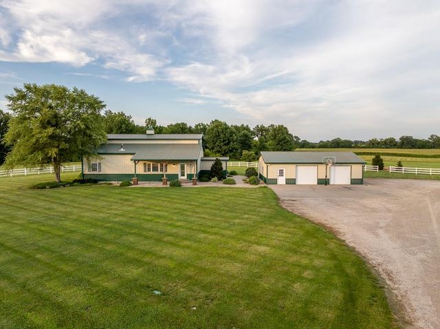 520 NE 15504 County Road, Archie, MO 64725