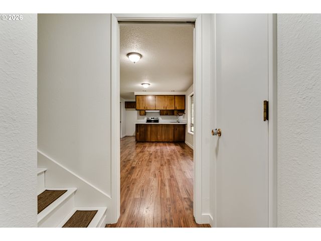 38730 NATURES GARDEN St, Springfield, OR 97478