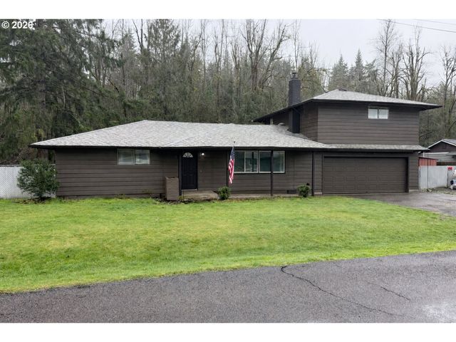 38730 NATURES GARDEN St, Springfield, OR 97478