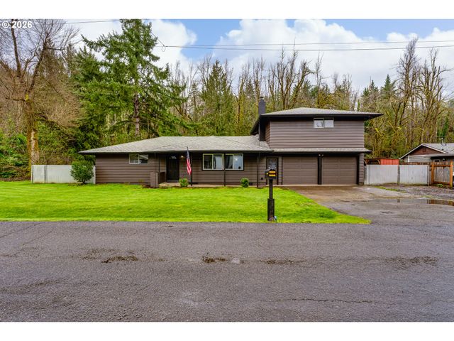 38730 NATURES GARDEN St, Springfield, OR 97478