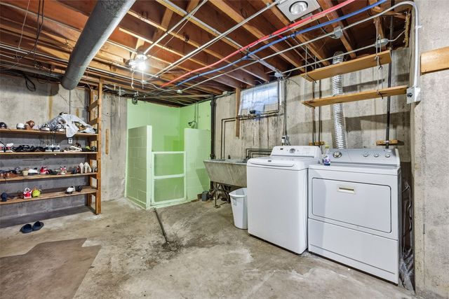 521 29th Street NE, Cedar Rapids, IA 52402