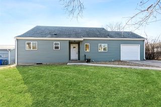 521 29th Street NE, Cedar Rapids, IA 52402