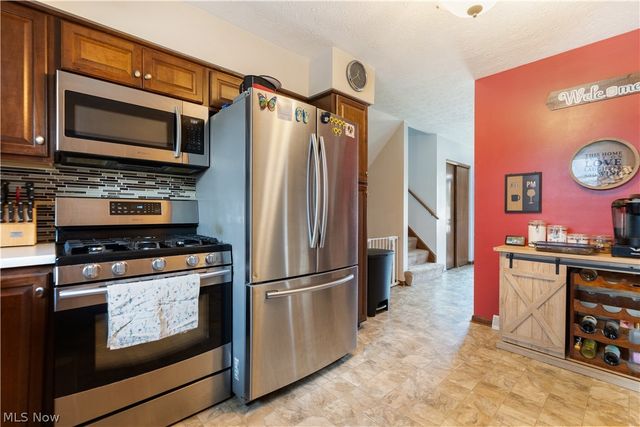 3316 Woodington Avenue SW, Canton, OH 44706