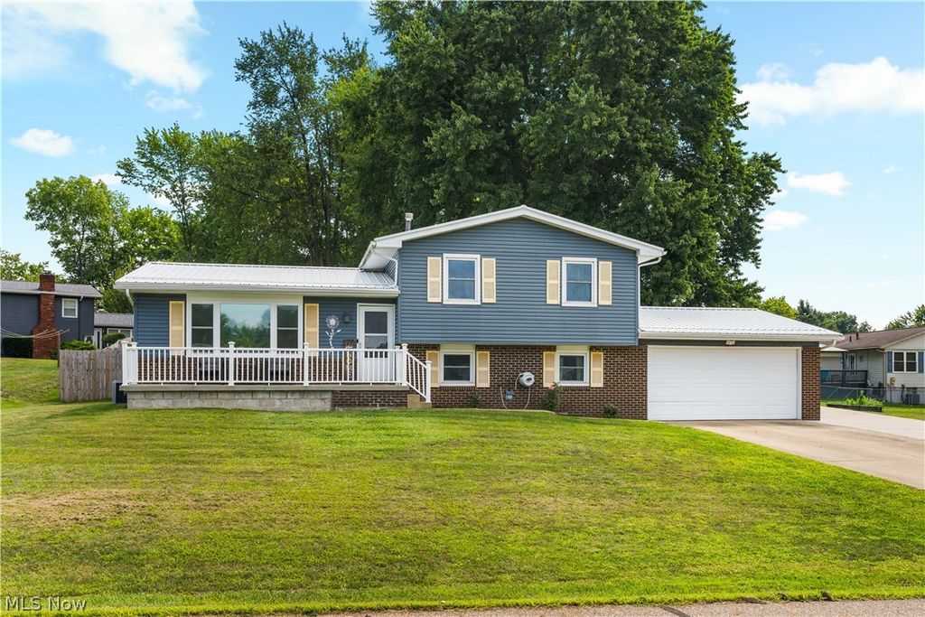 3316 Woodington Avenue SW, Canton, OH 44706