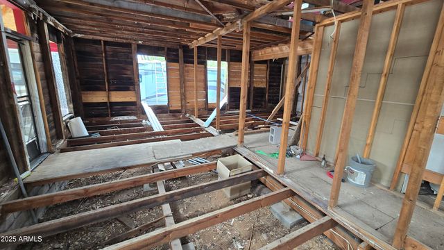 346 S MARINA Street, Prescott, AZ 86303