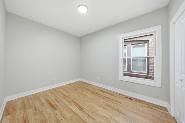 6824 S Wood Street, Chicago, IL 60636