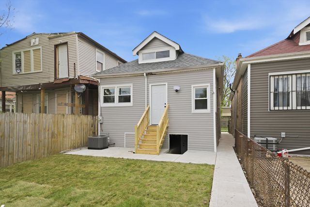 6824 S Wood Street, Chicago, IL 60636