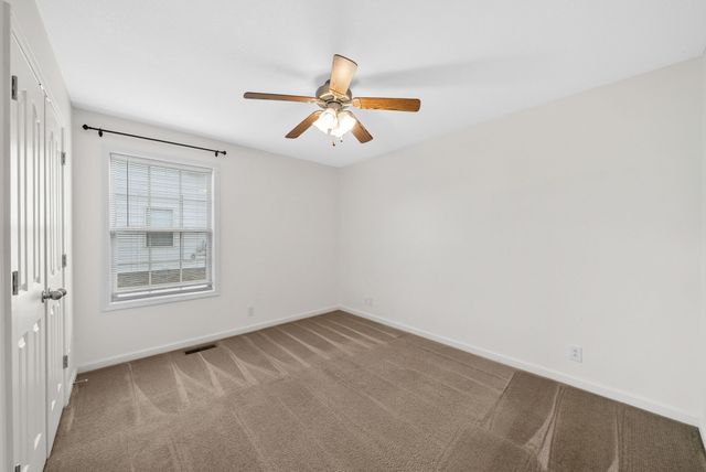 1021 Glenhurst Way, Clarksville, TN 37040