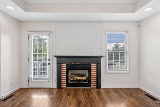1021 Glenhurst Way, Clarksville, TN 37040